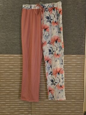 Pink Floral relaxed fit pants